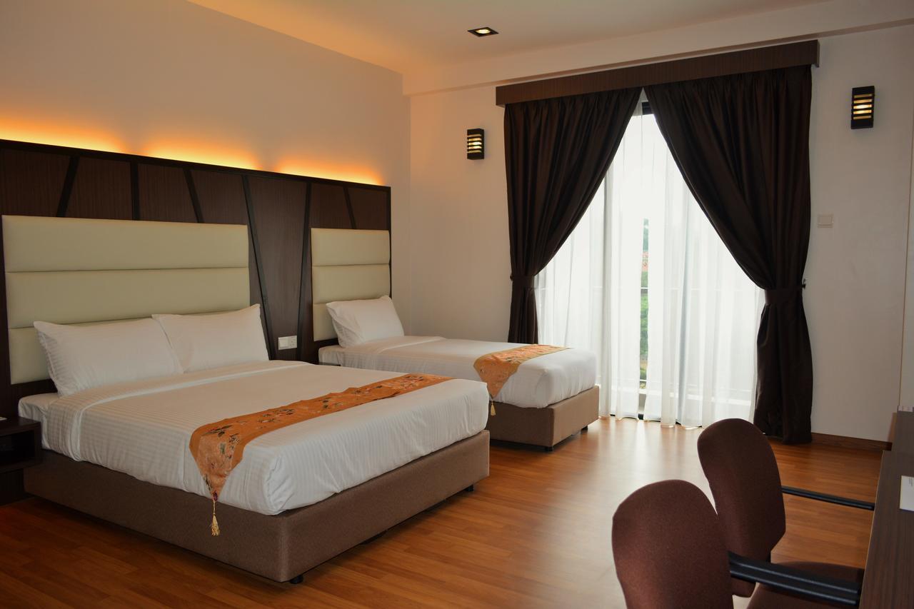Hotel Grand Baron Taiping Exterior foto